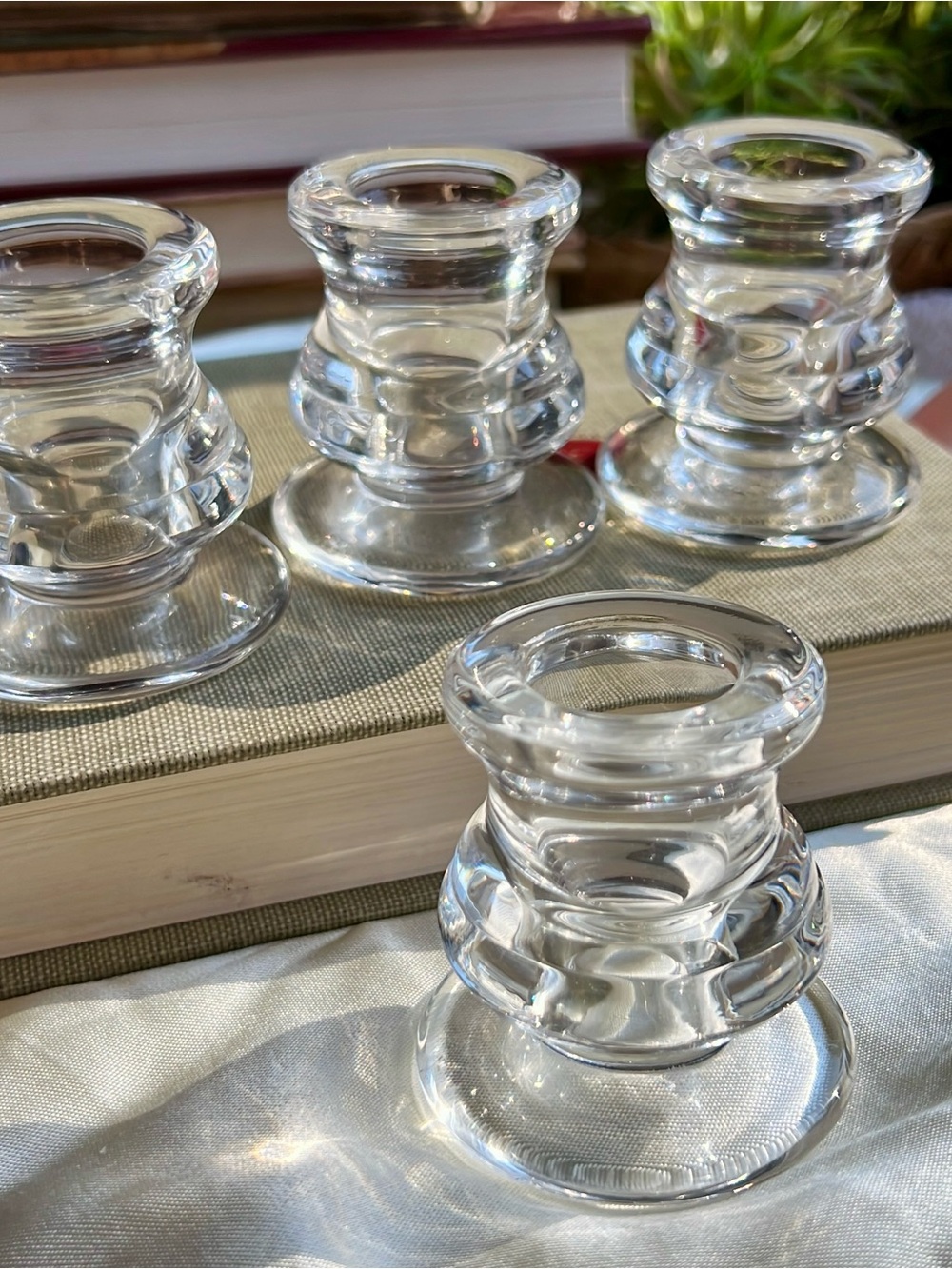 Clear Glass Stacked Pillar Minimalist Modern Design Candle Holders Set of 4